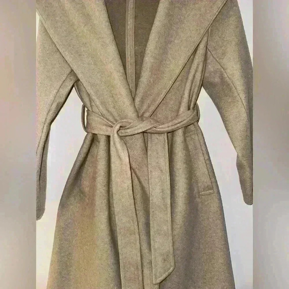 Zara Hooded Coat in Beige, worn once - Picture 6 of 6